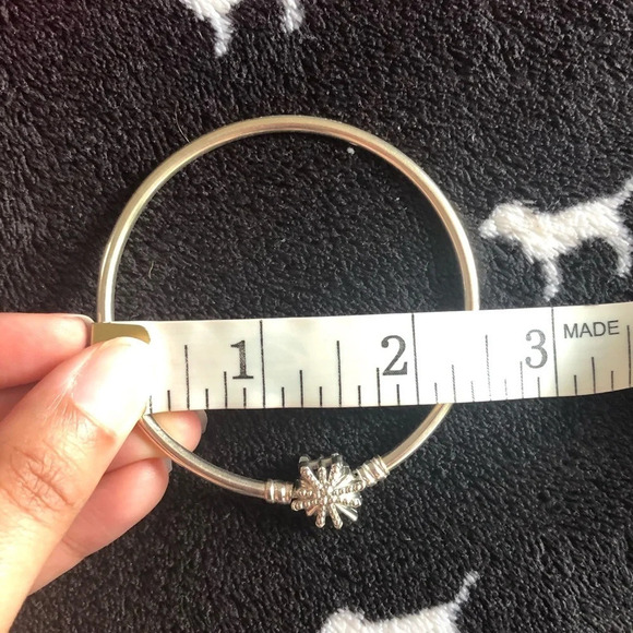 Pandora retired Bracelet - Picture 5 of 8